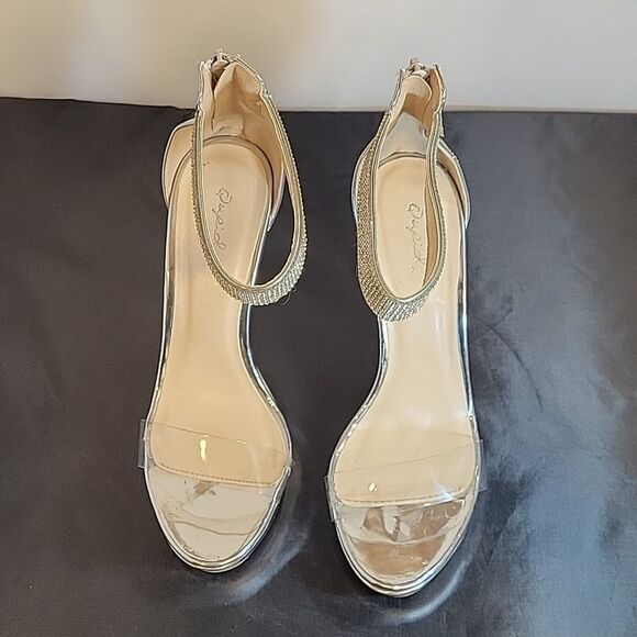 QUPID HIGH HEEL GLITTER EMBROIDERY ANKLE STRAP ZIP CLOSURE CLEAR STRAP SANDAL - Picture 2 of 16